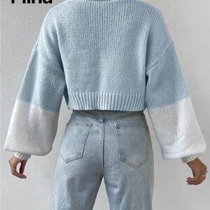 SHEIN Light Blue & White Cropped Balloon Sleeve Colorblock Sweater
